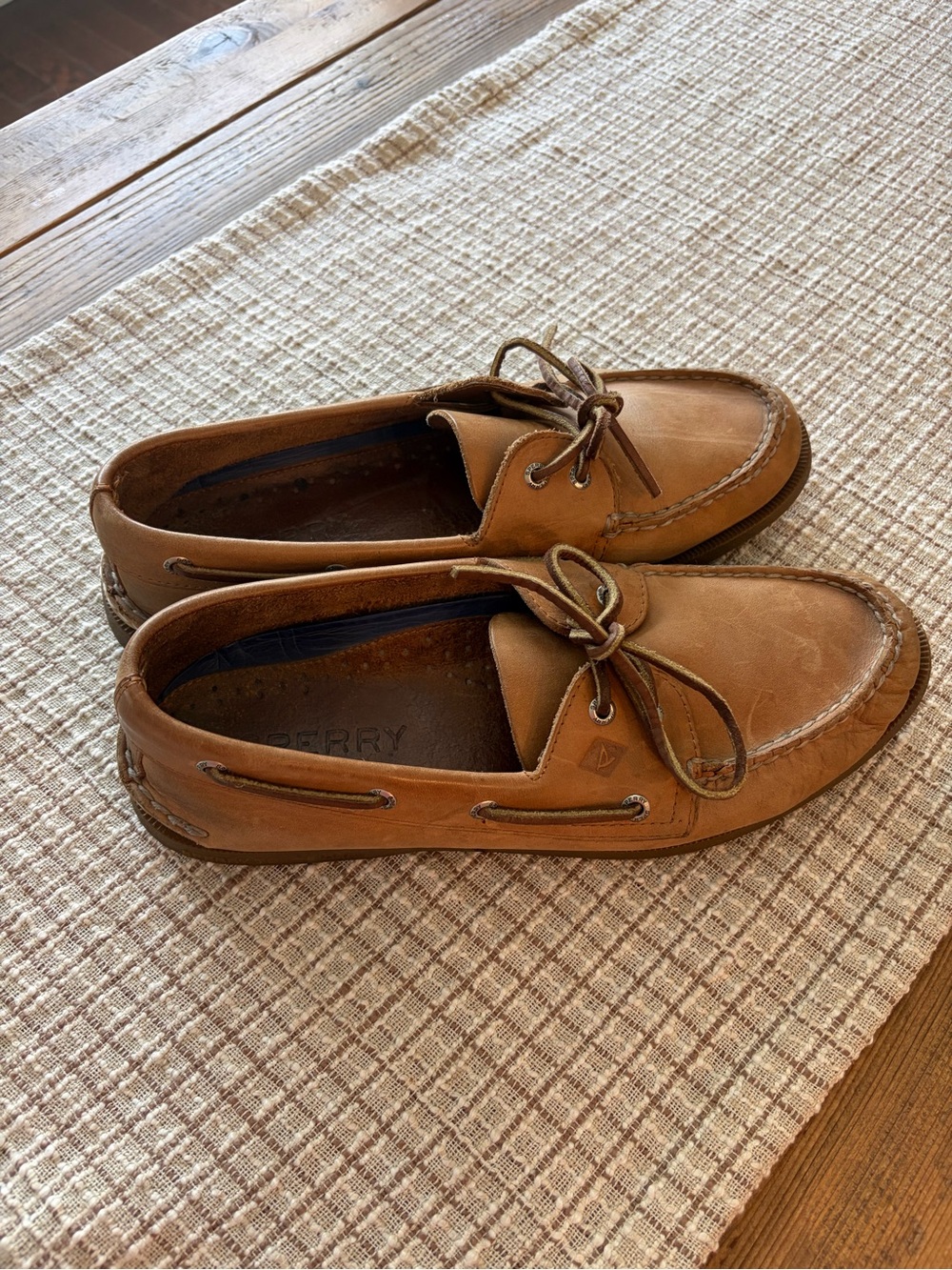 Sperry Men's Tan Leather Boat Shoes
